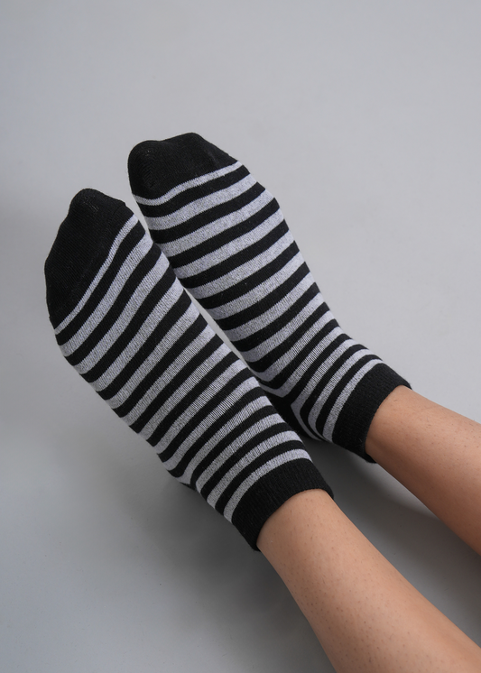 Striped Ankle Length Socks